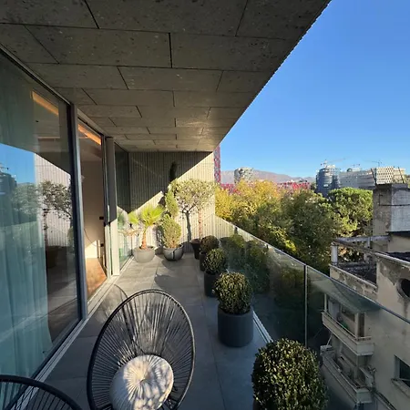 The Metropolitan Apartment *