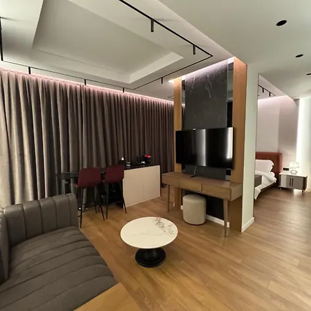 The Metropolitan * تيرانا