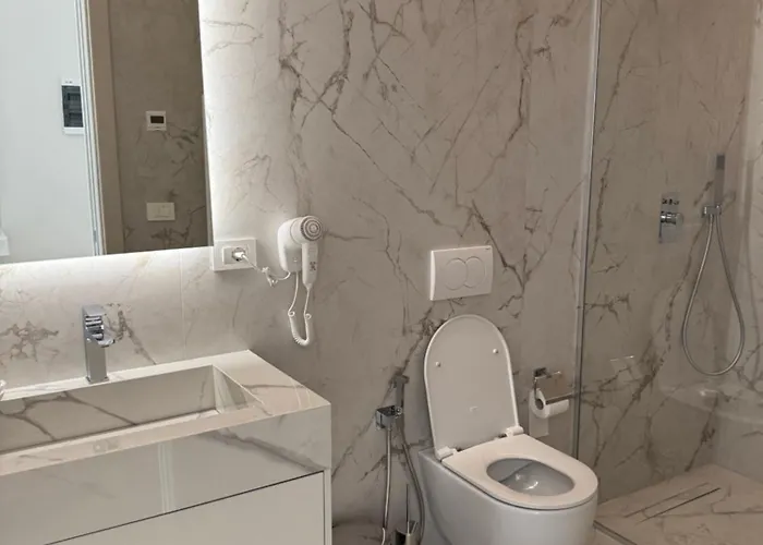 The Metropolitan شقة