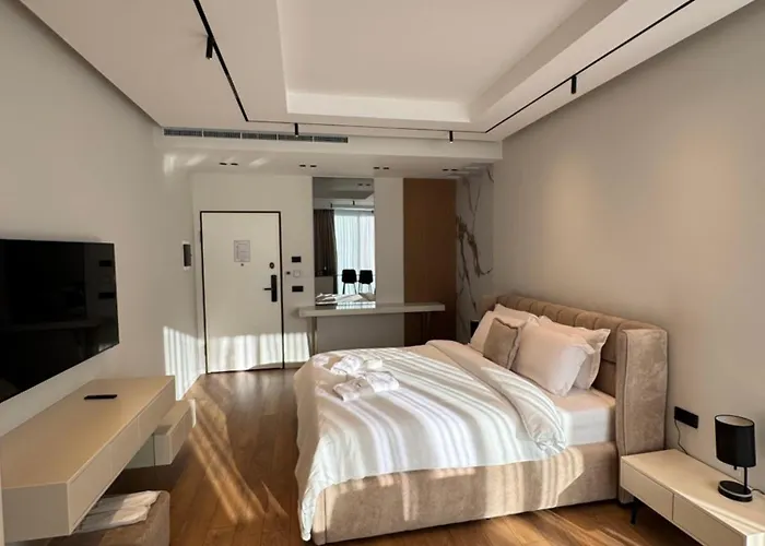 The Metropolitan تيرانا