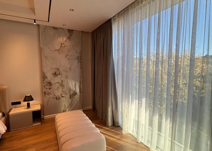 The Metropolitan شقة تيرانا