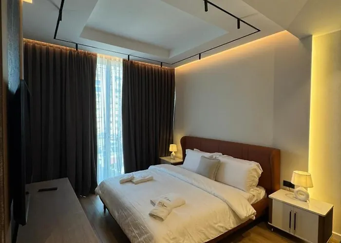 The Metropolitan شقة تيرانا