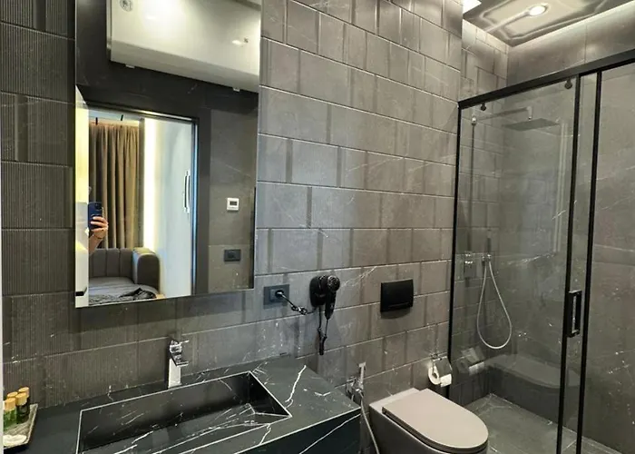 The Metropolitan شقة